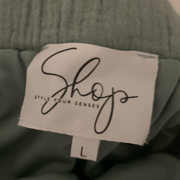 Shop tiered skirt, sage‎ green, cotton, fully lined, L, hits above knee.. - Picture 8 of 8